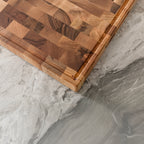 Endgrain Ceviz Kesme ve Servis Tahtası – El Yapımı | Gastronomi Profesyonelleri İçin Özel Tasarım